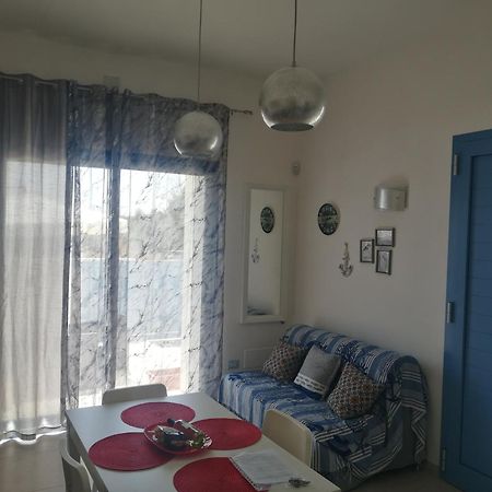 Onde Salentine Deluxe Apartment กาซาลาบาเต ภายนอก รูปภาพ